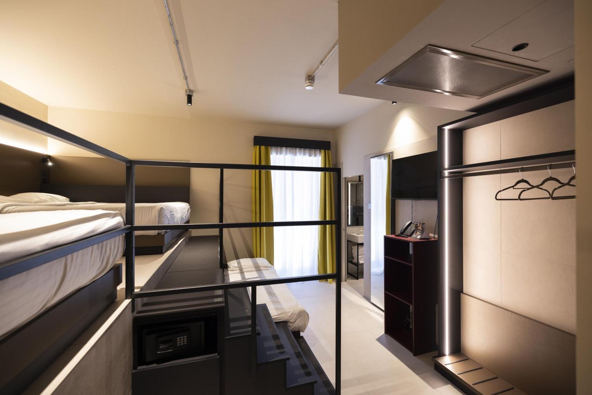 Joy 124 Hotel Milano Exterior photo