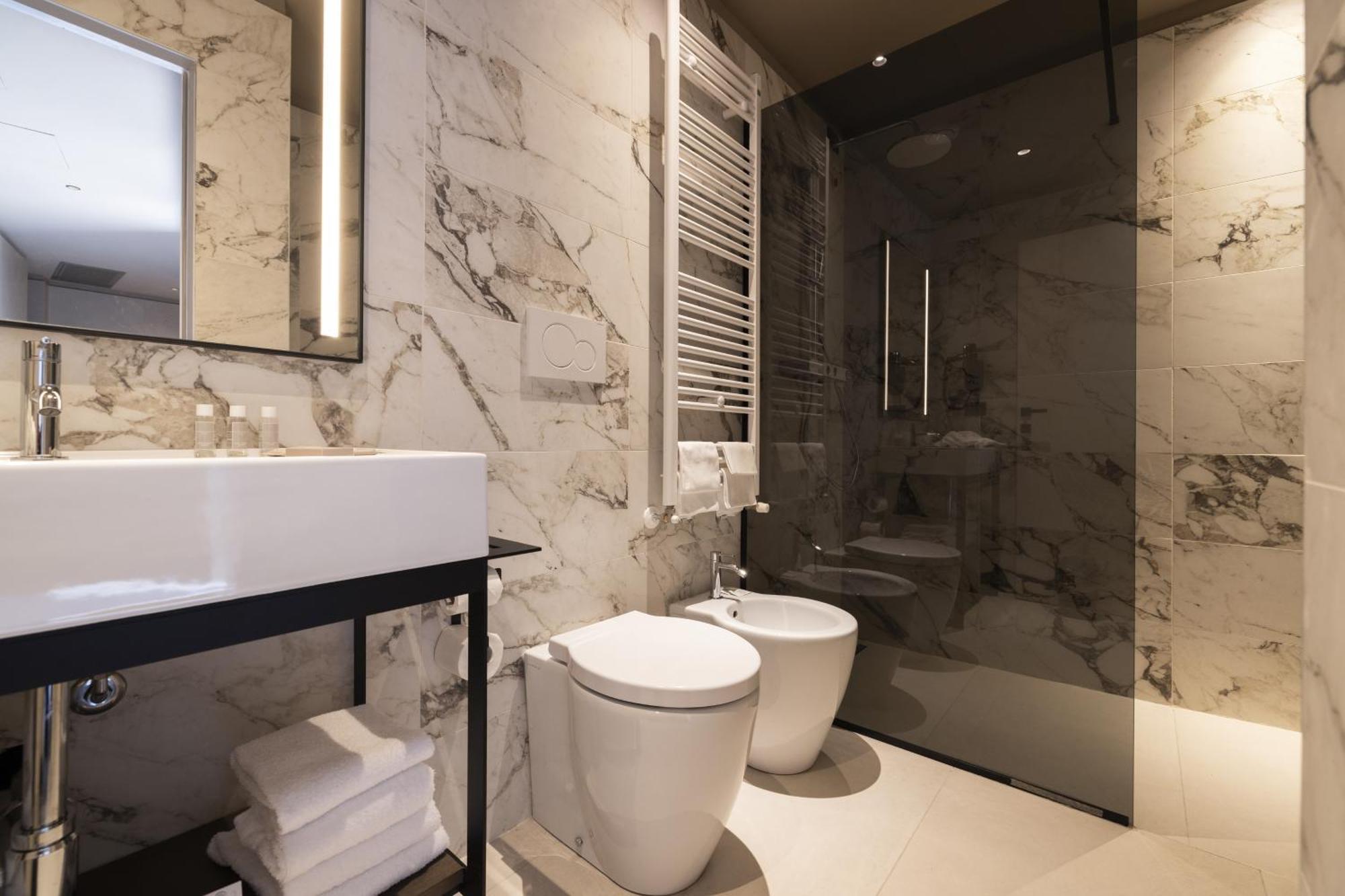Joy 124 Hotel Milano Exterior photo